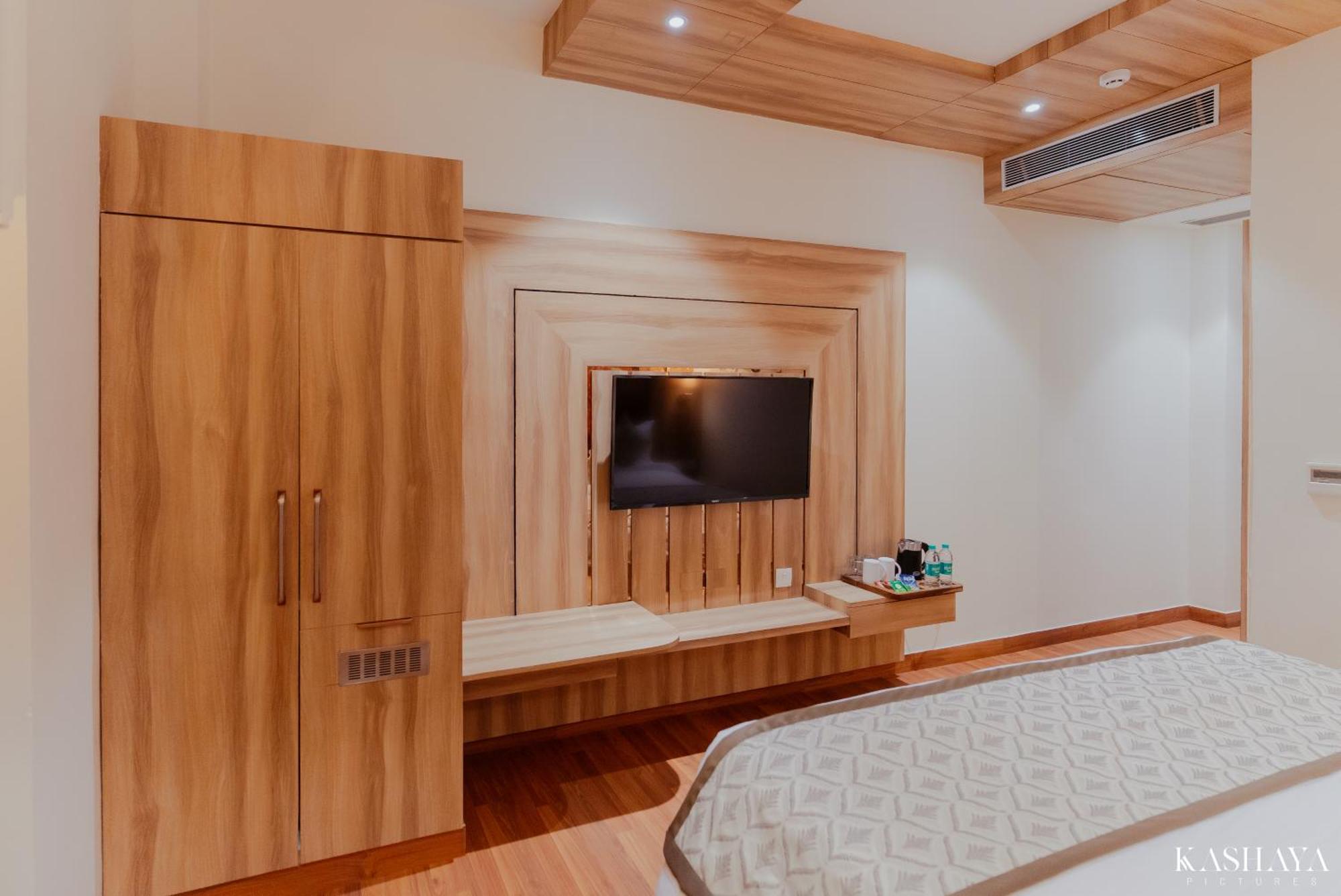 Hotel Ratan Mahal Datia 外观 照片